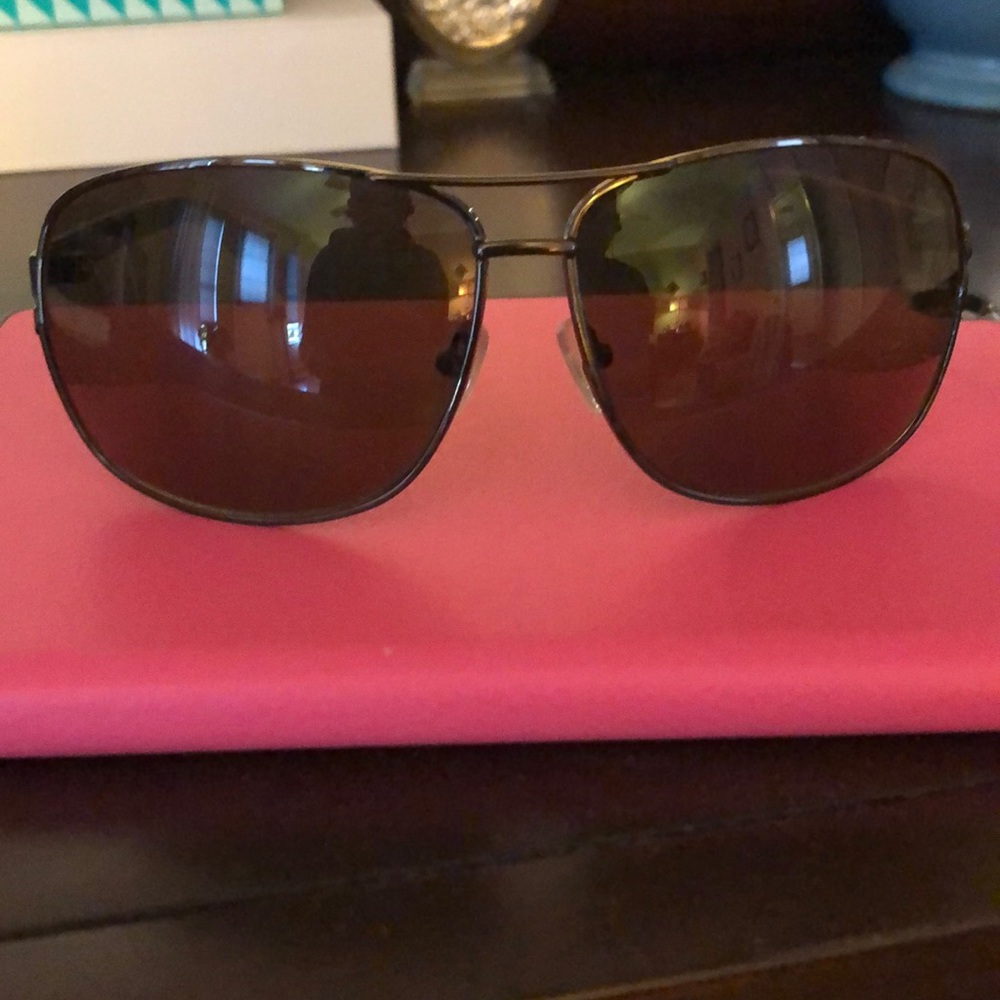 Guess Aviator Sunglasses